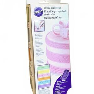 NEW Wilton Fondant Detail Embosser Tool Set wheels & case 6 different designs